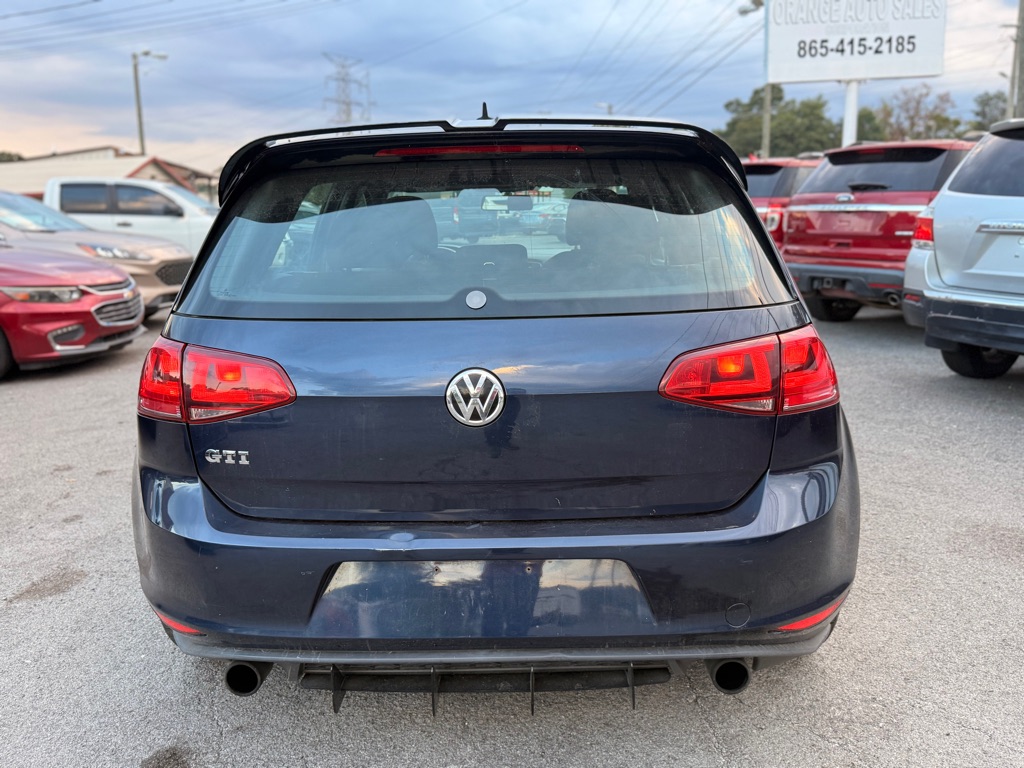 Photo 4 of this VOLKSWAGEN GTI