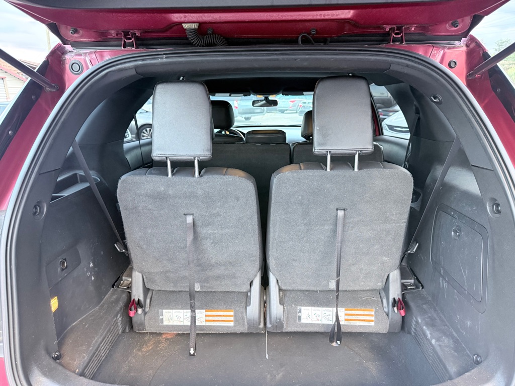 Photo 6 of this FORD EXPLORER