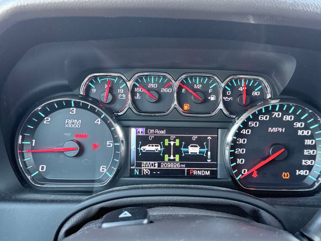 Photo 17 of this CHEVROLET SUBURBAN