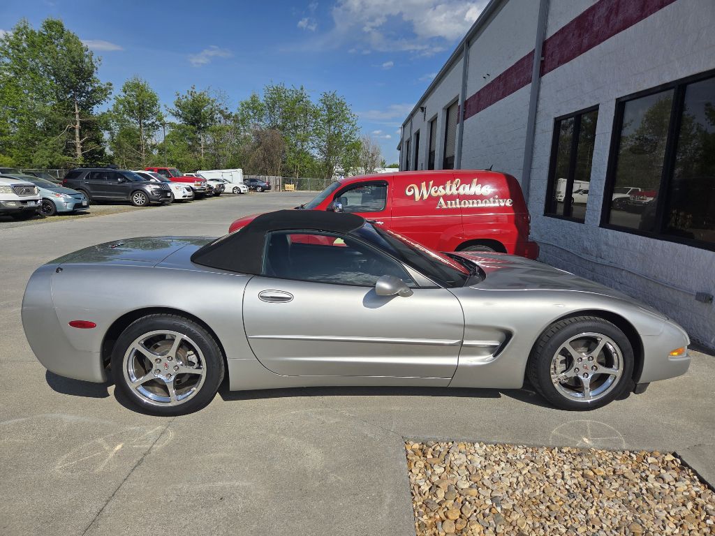 Photo 2 of this CHEVROLET CORVETTE