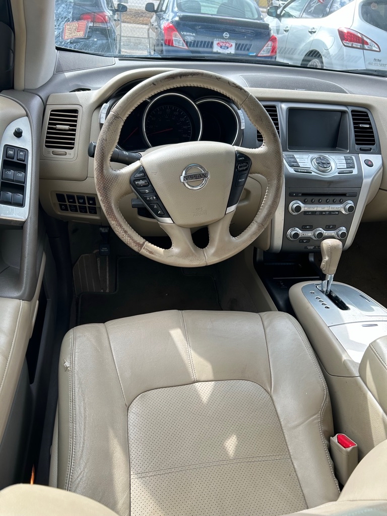 Photo 2 of this NISSAN MURANO