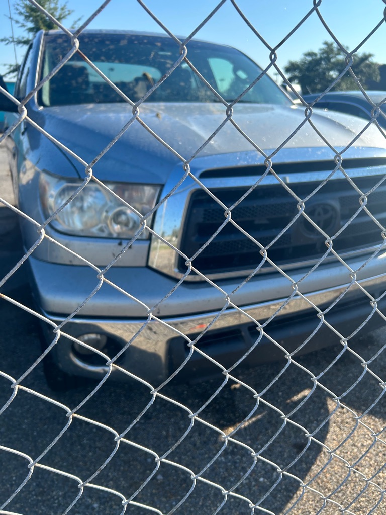 2010 TOYOTA TUNDRA
