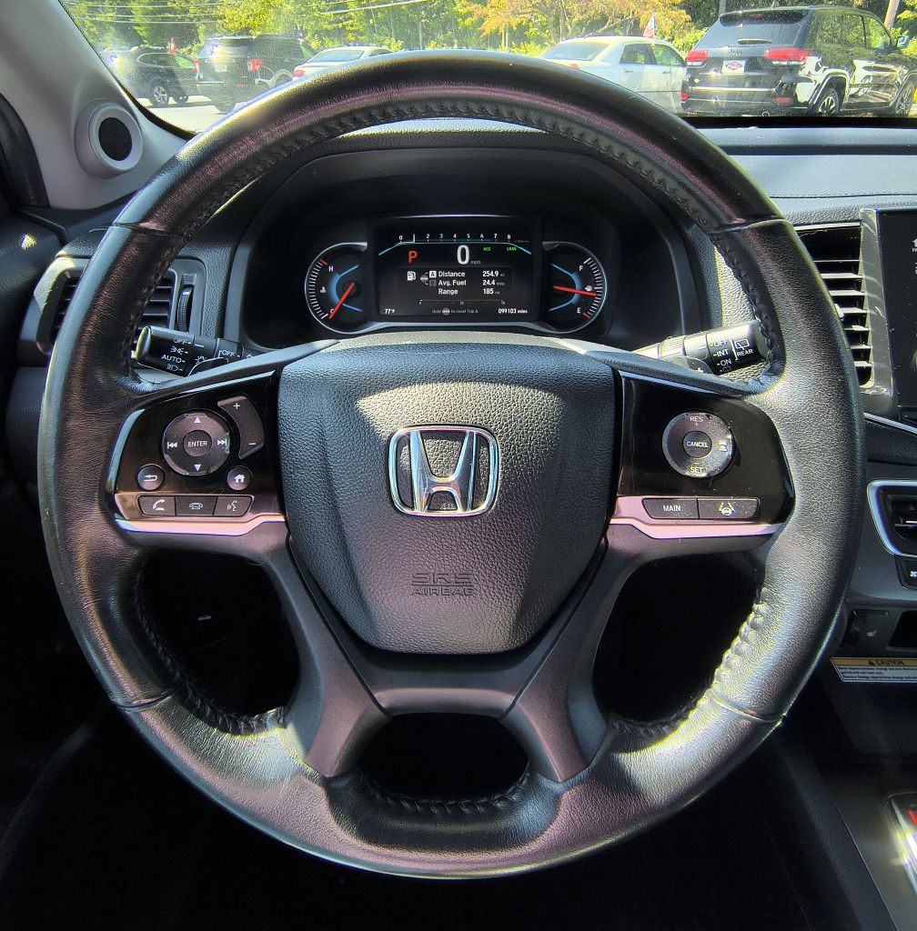 Photo 9 of this HONDA PILOT