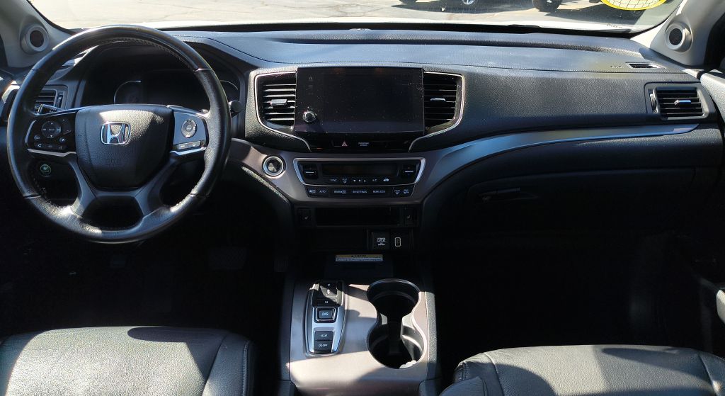 Photo 10 of this HONDA PILOT