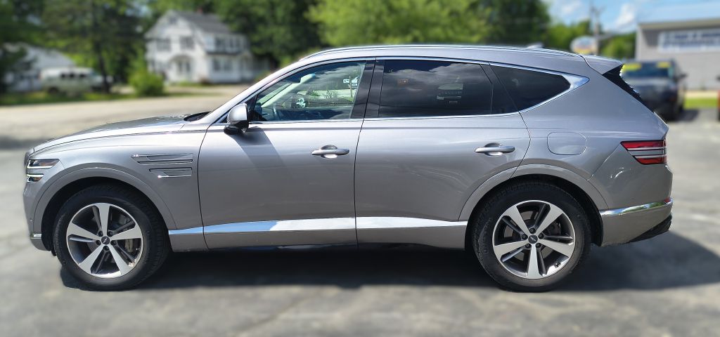 Photo 5 of this GENESIS GV80