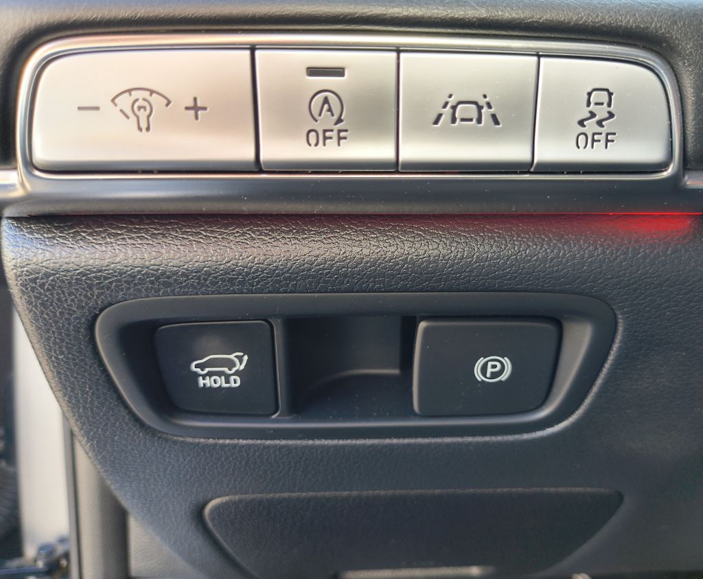 Photo 20 of this GENESIS GV80