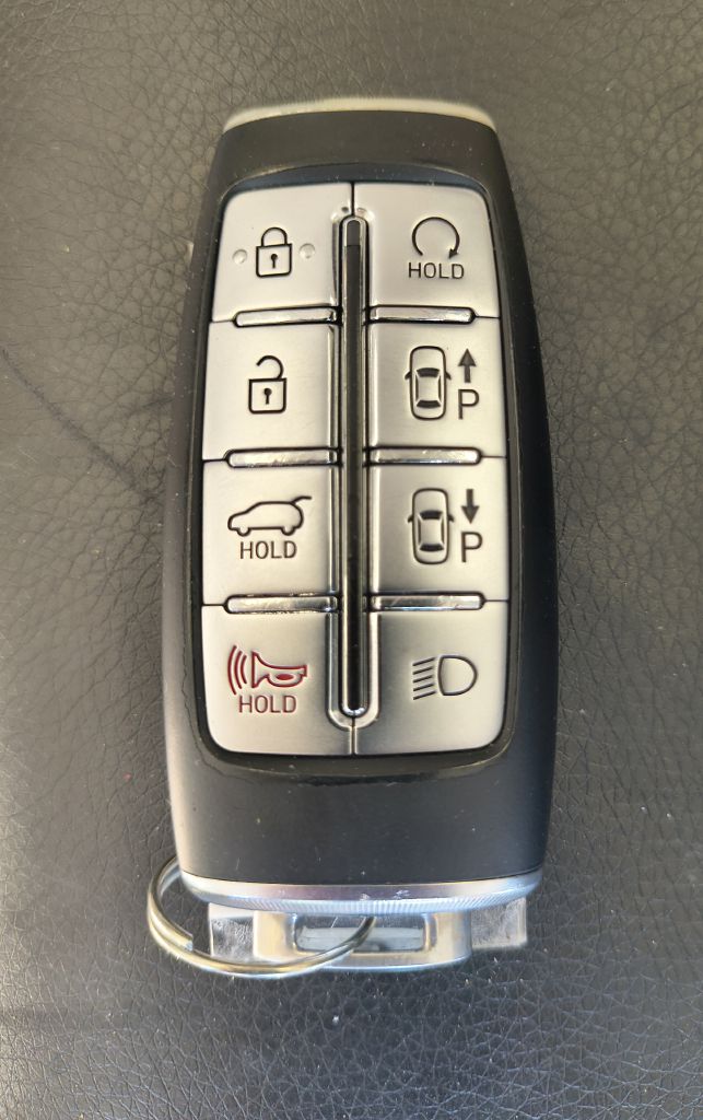 Photo 24 of this GENESIS GV80