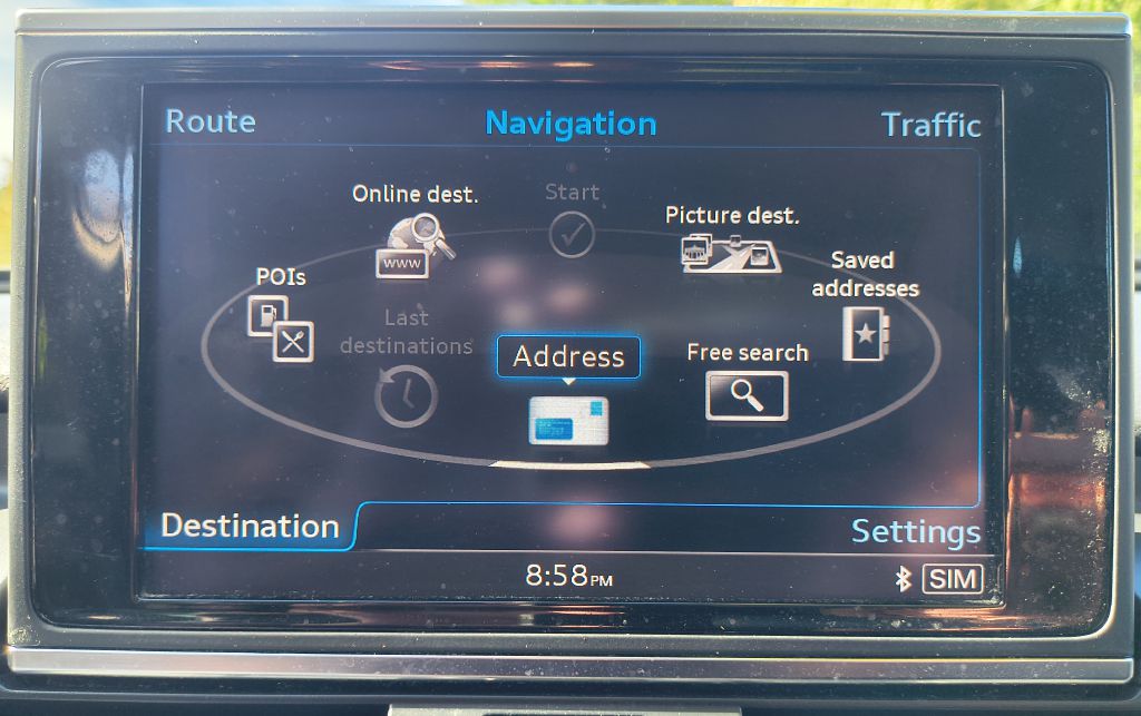 Photo 17 of this AUDI A6