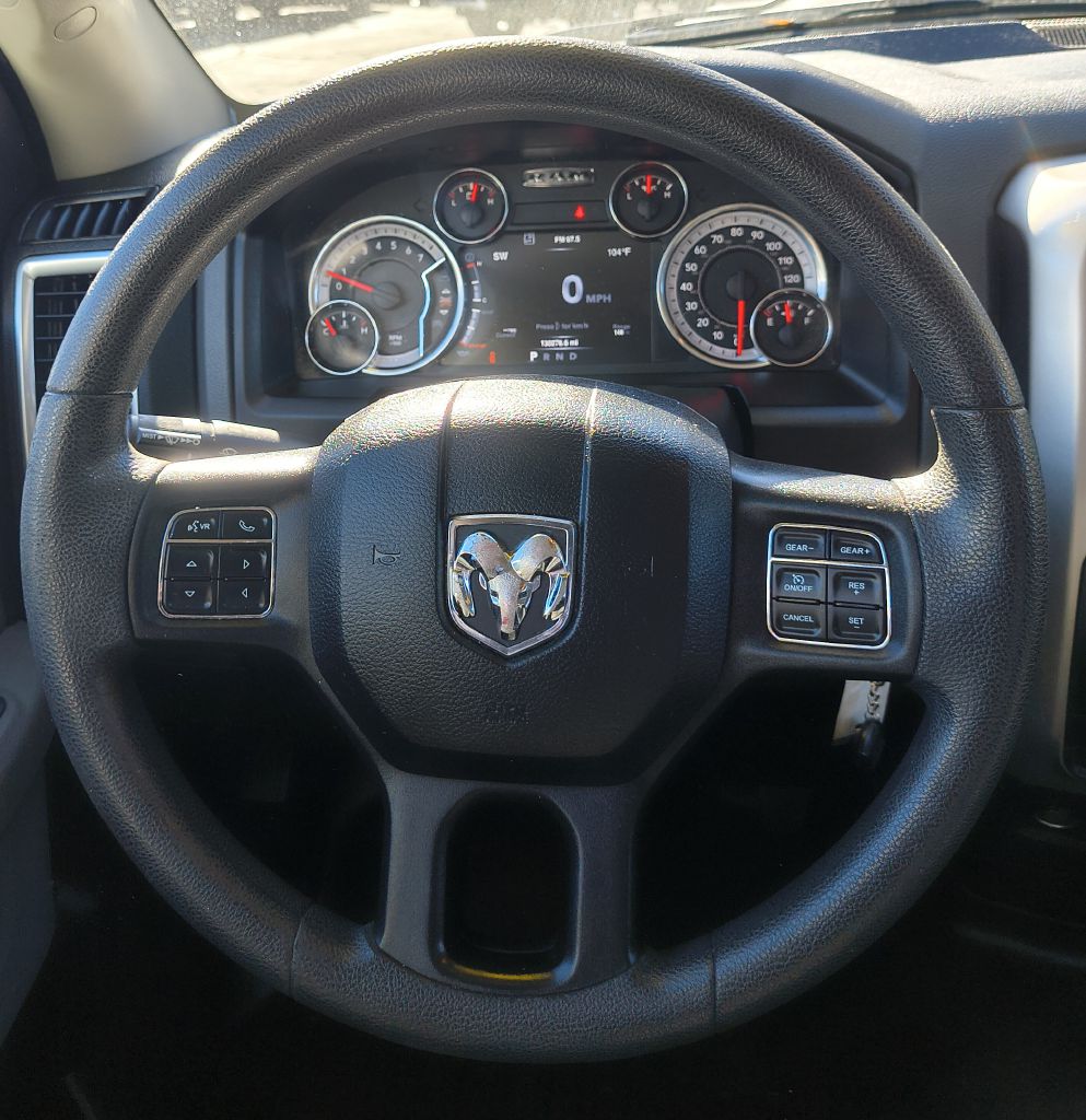 Photo 5 of this RAM 1500 CLASSIC