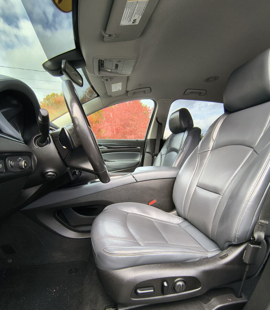 Photo 13 of this BUICK ENCLAVE
