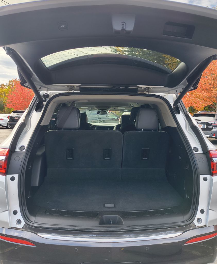 Photo 7 of this BUICK ENCLAVE