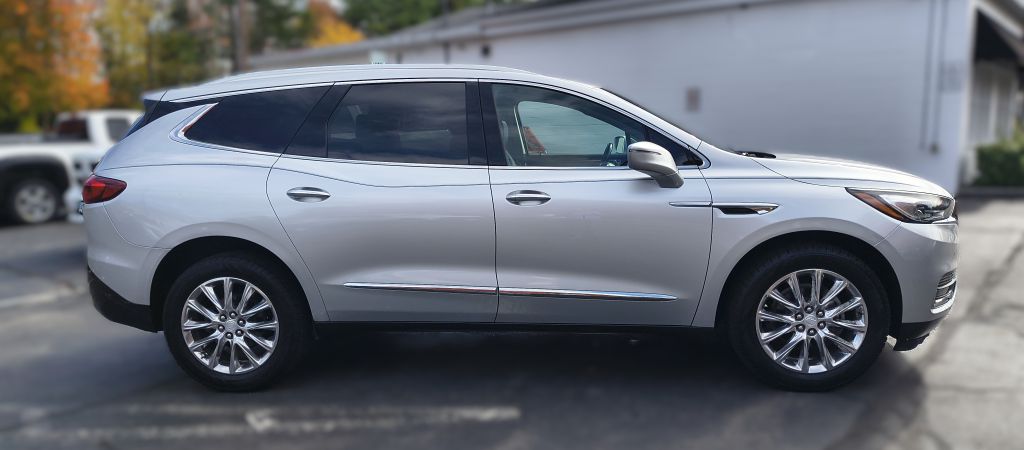 Photo 4 of this BUICK ENCLAVE
