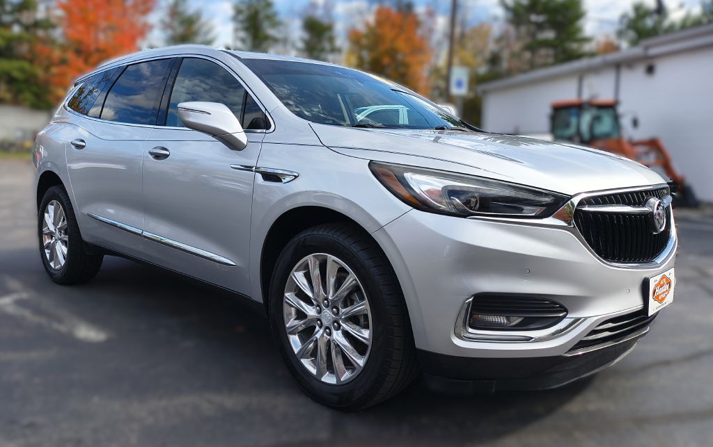 Photo 3 of this BUICK ENCLAVE