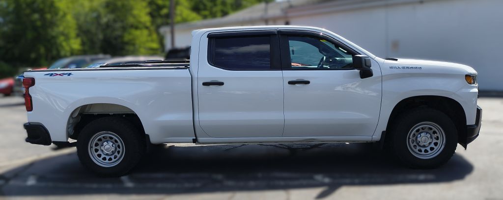 Photo 4 of this CHEVROLET SILVERADO 1500