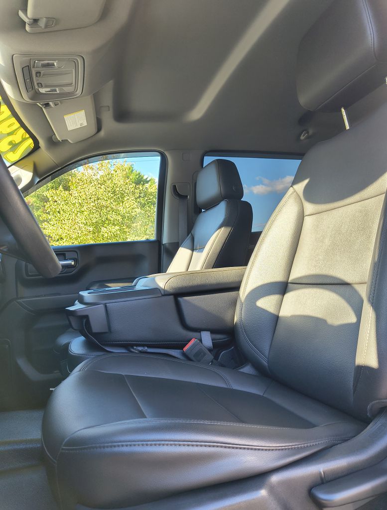Photo 11 of this CHEVROLET SILVERADO 1500