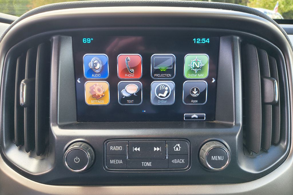 Photo 13 of this CHEVROLET COLORADO