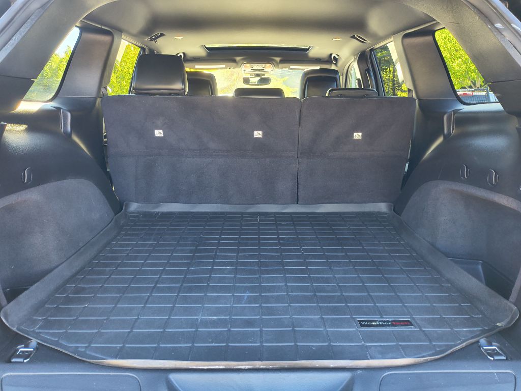 Photo 6 of this JEEP GRAND CHEROKEE