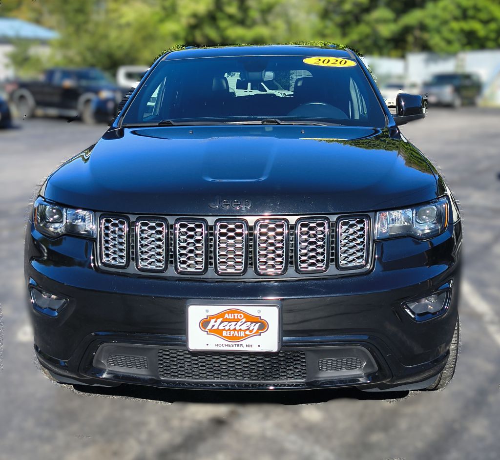 Photo 2 of this JEEP GRAND CHEROKEE