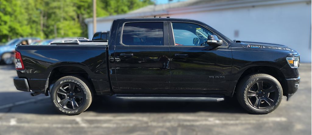 Photo 4 of this RAM 1500