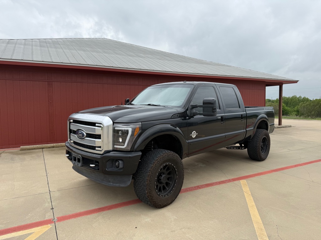 2015 Ford F-250 Platinum 4x4 Crew Cab 172 in's photo