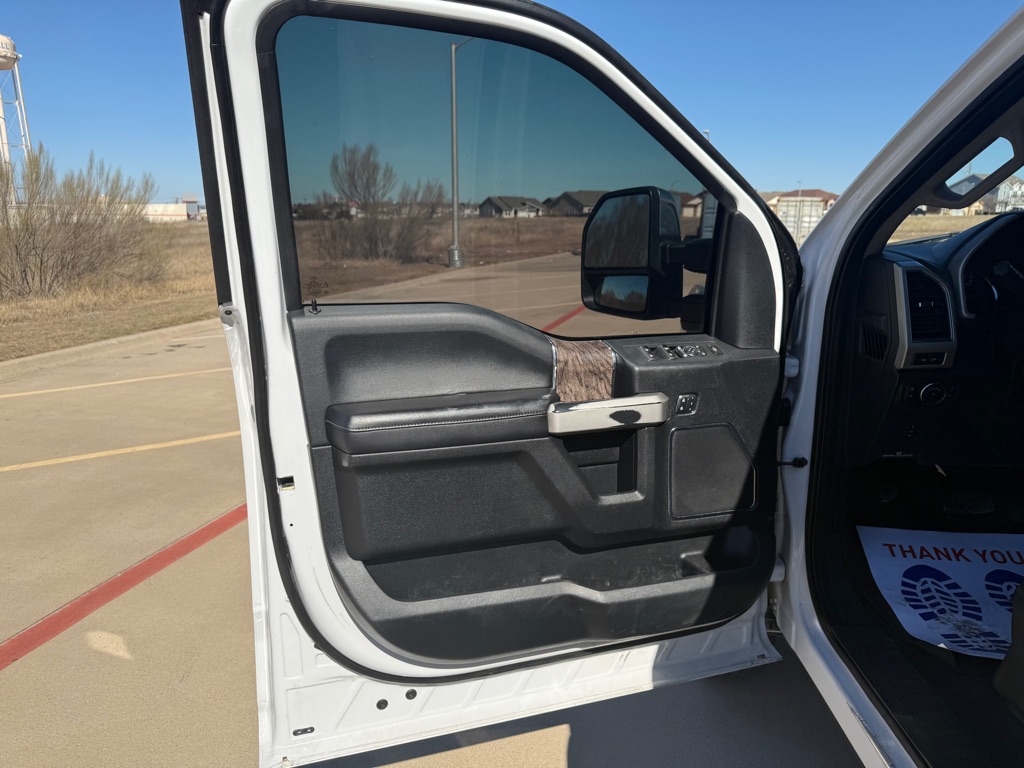 2019 Ford F-350 Super Duty Lariat - Photo 9