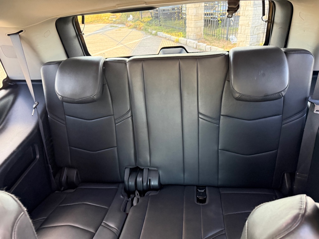 Photo 15 of this CADILLAC ESCALADE
