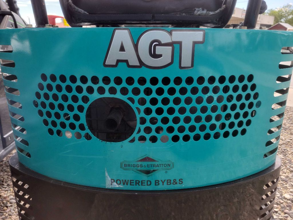 Photo 6 of this AGT QH12