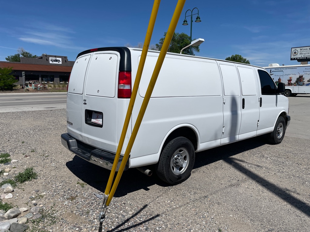 Photo 5 of this CHEVROLET EXPRESS