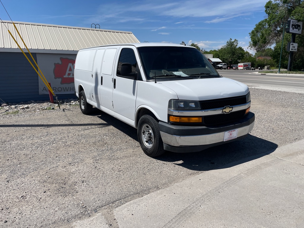 Photo 3 of this CHEVROLET EXPRESS