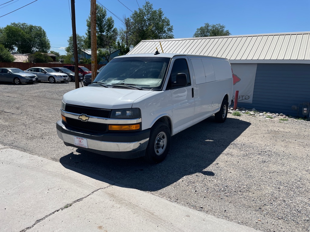 2017 CHEVROLET EXPRESS