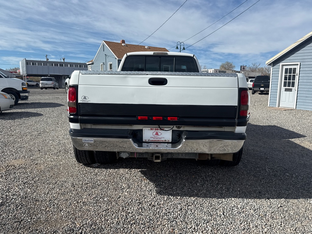 Photo 6 of this DODGE RAM 3500