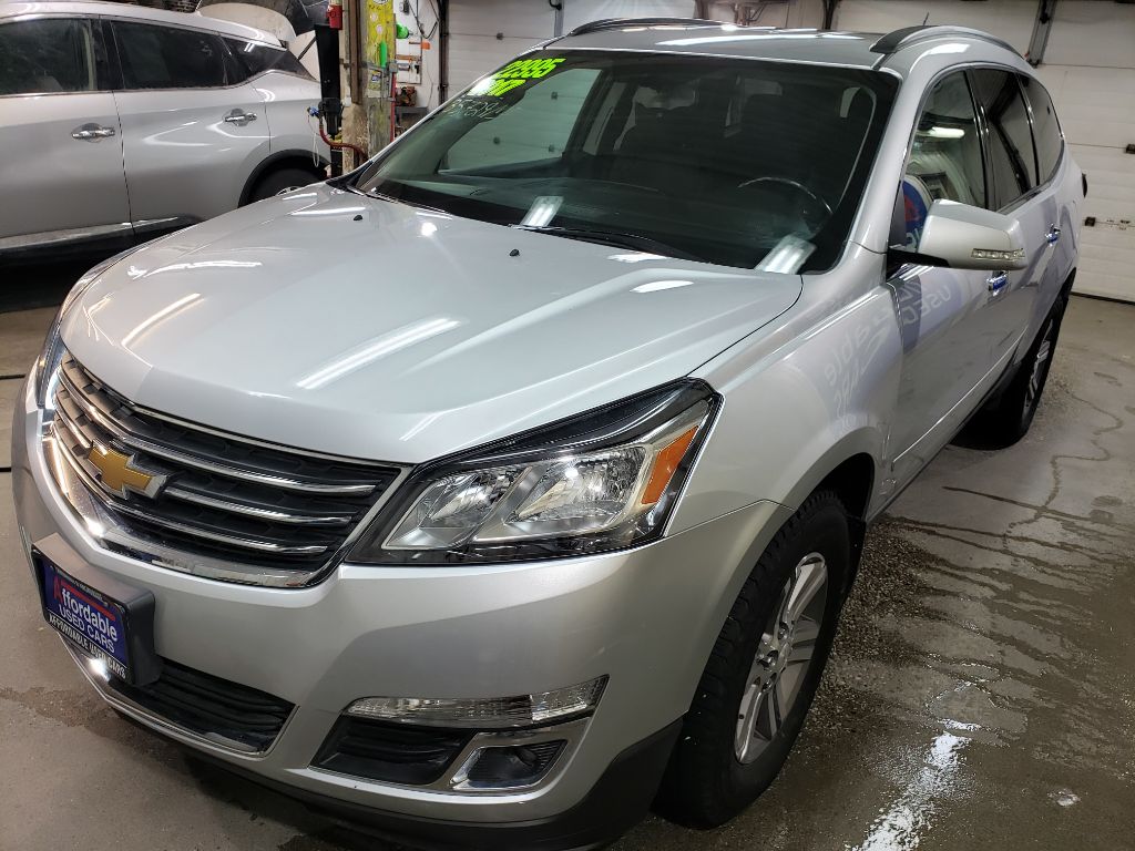 Affordable Used Cars, Fairbanks 2017 CHEVROLET TRAVERSE 4DR