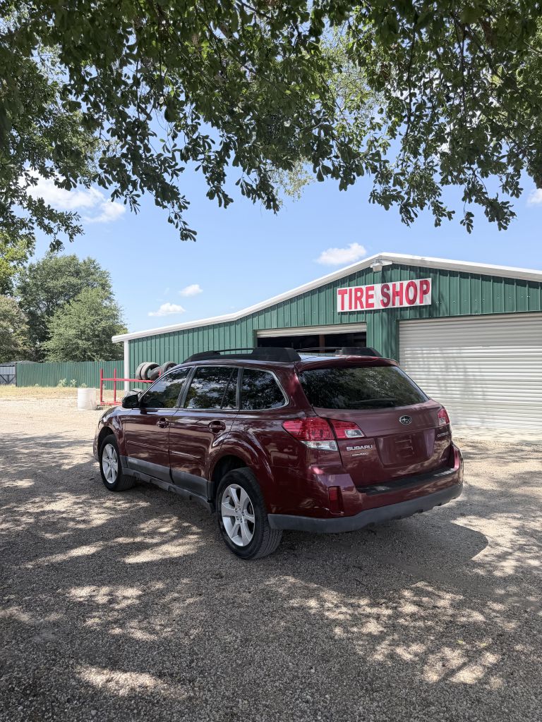 2013 SUBARU OUTBACK