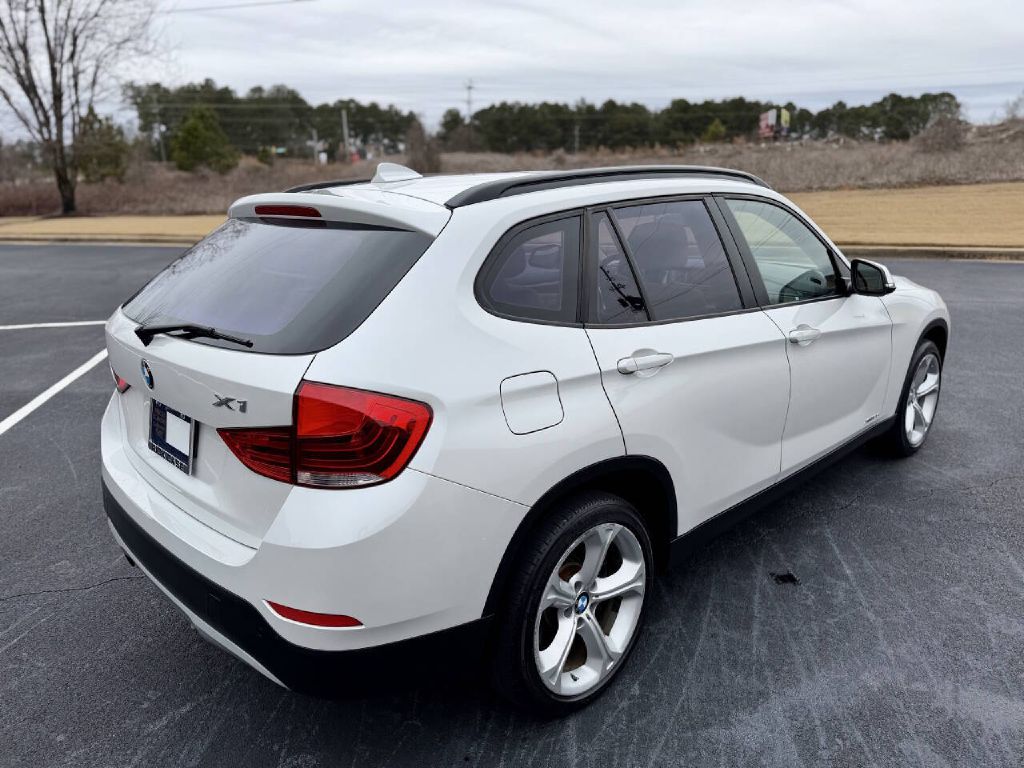 Photo 10 of this BMW X1