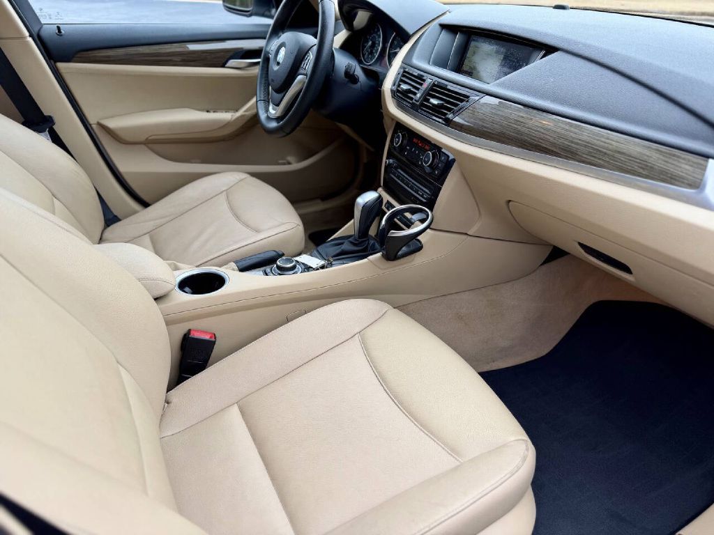 Photo 14 of this BMW X1