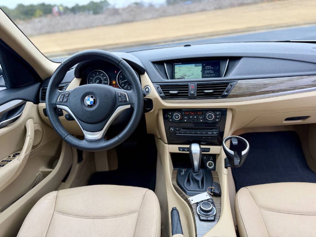 Photo 19 of this BMW X1