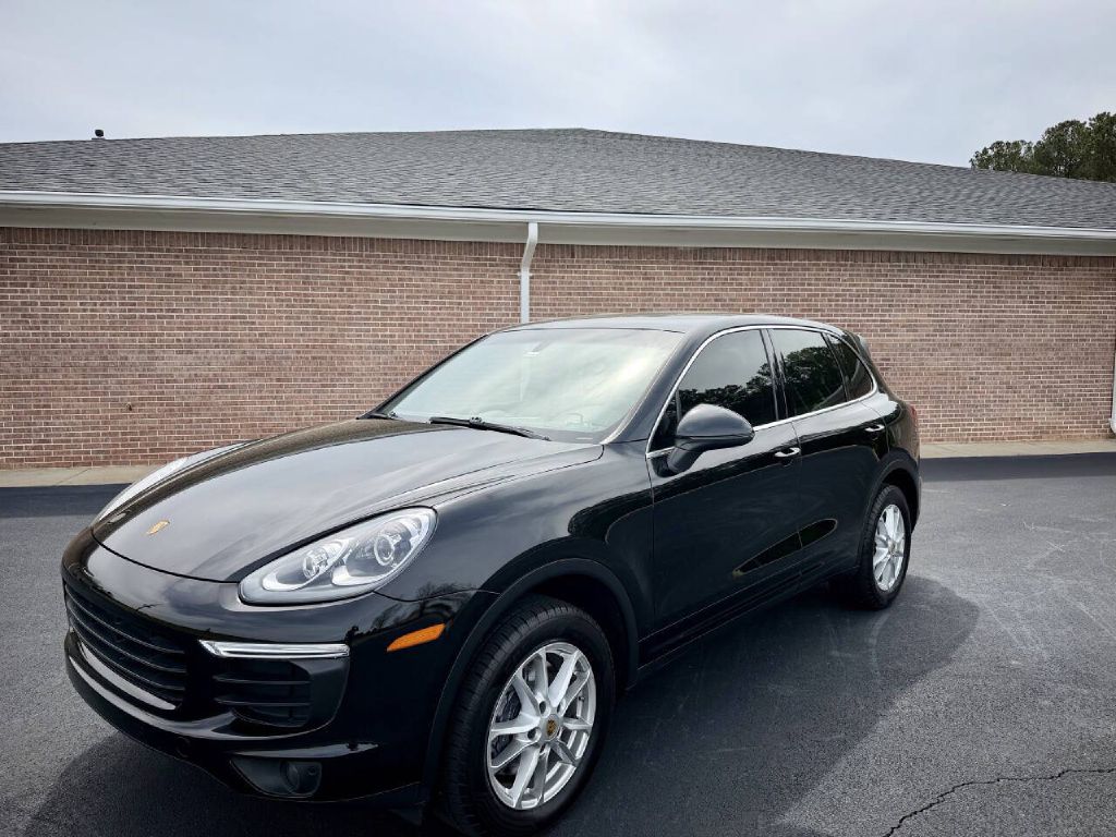 2016 PORSCHE CAYENNE
