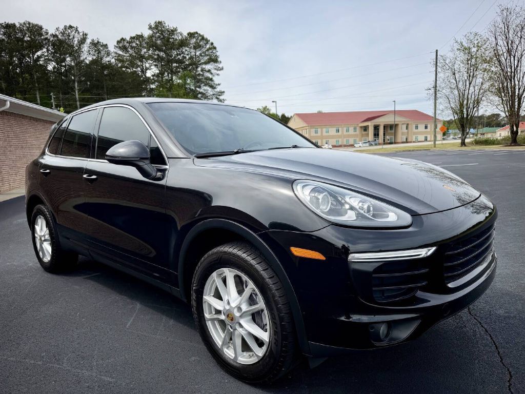 Photo 4 of this PORSCHE CAYENNE