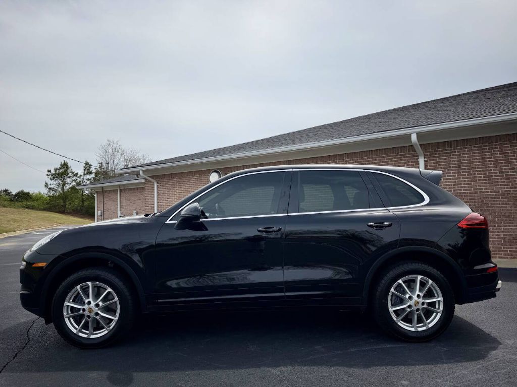 Photo 9 of this PORSCHE CAYENNE