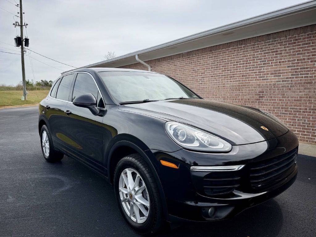 Photo 16 of this PORSCHE CAYENNE