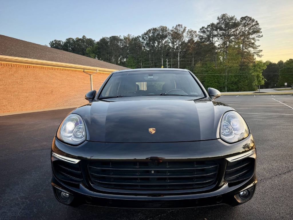 Photo 28 of this PORSCHE CAYENNE