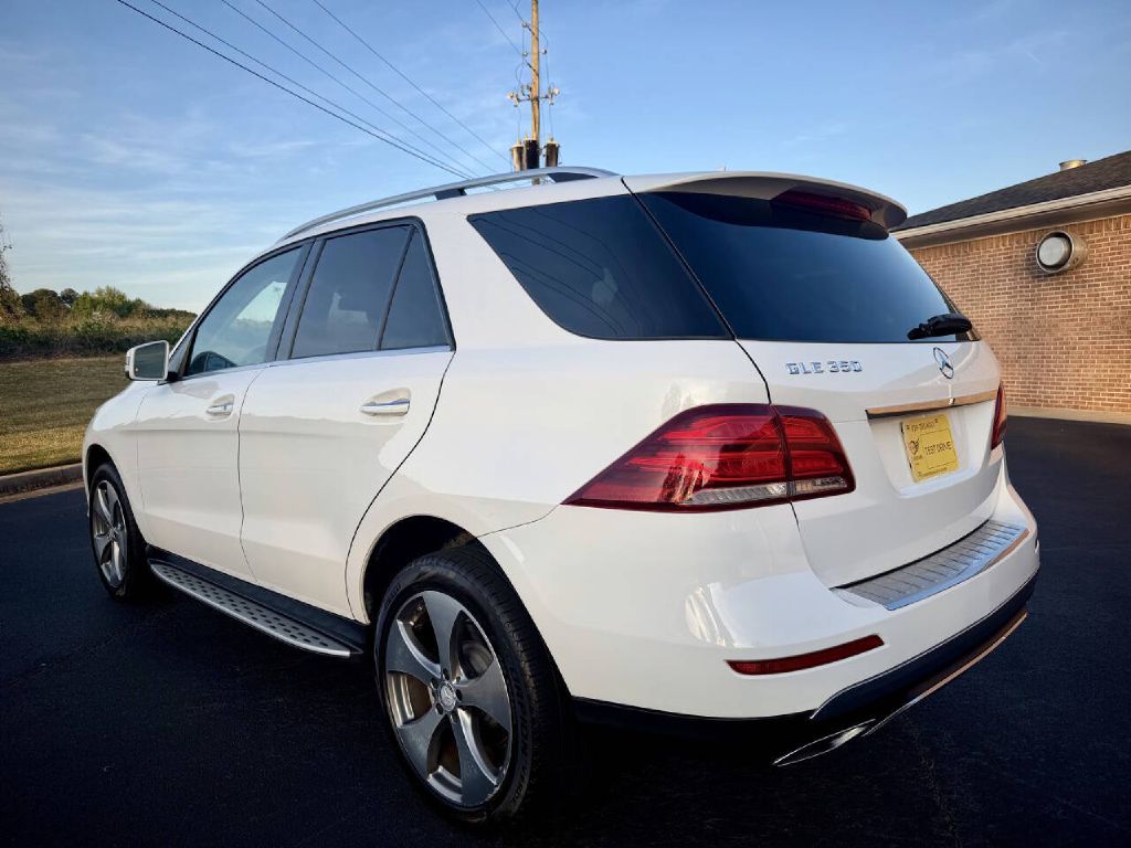 Photo 12 of this MERCEDES-BENZ GLE