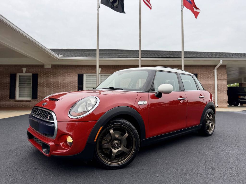 2016 MINI COOPER
