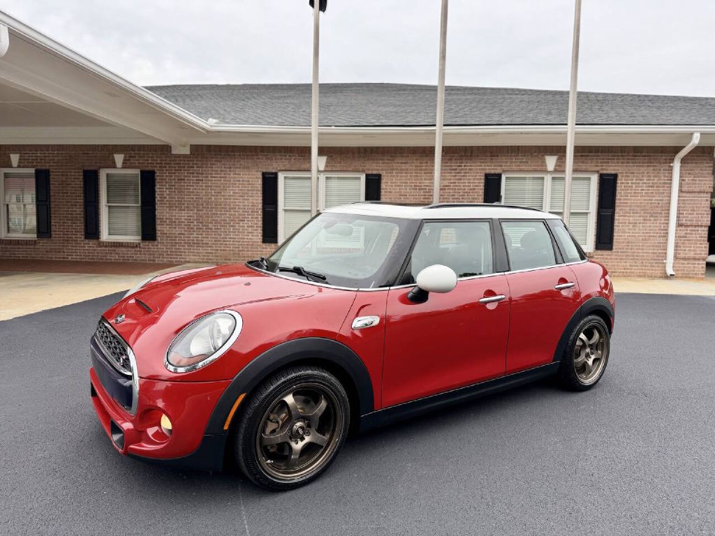 Photo 8 of this MINI COOPER