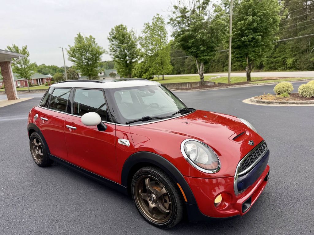 Photo 13 of this MINI COOPER
