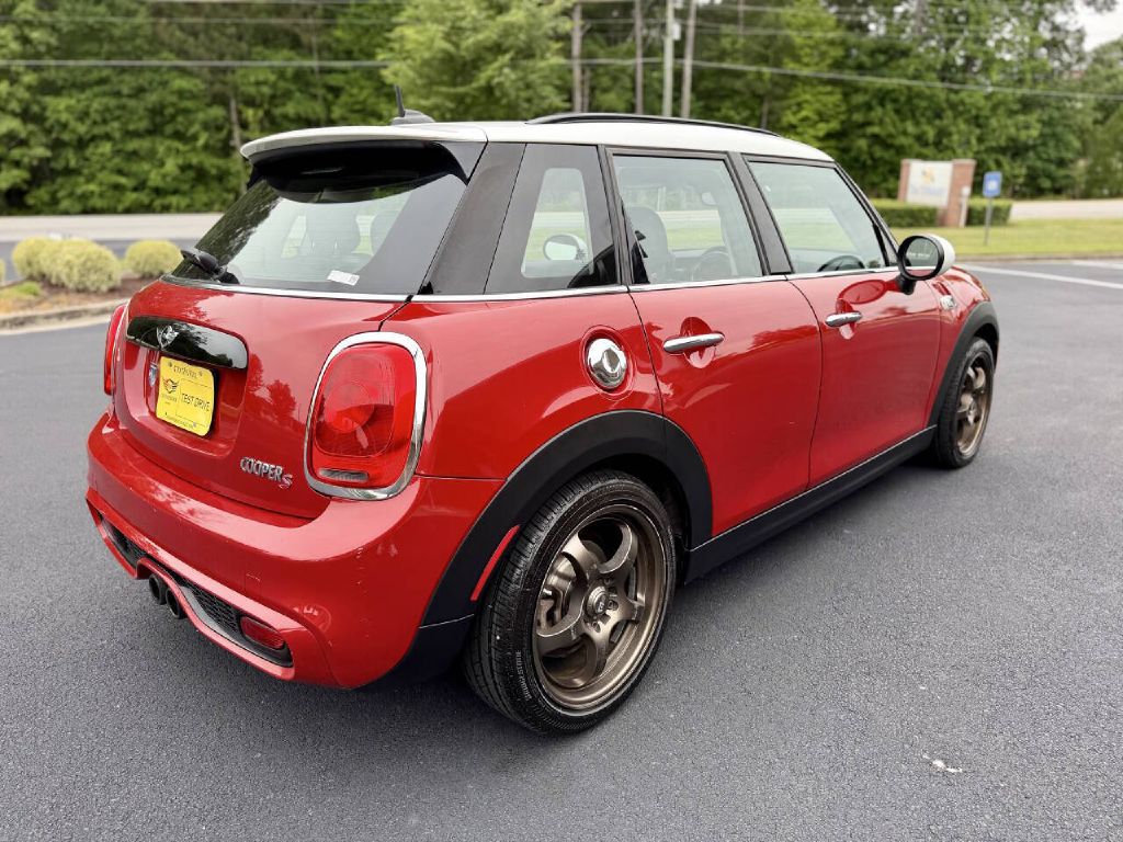 Photo 17 of this MINI COOPER