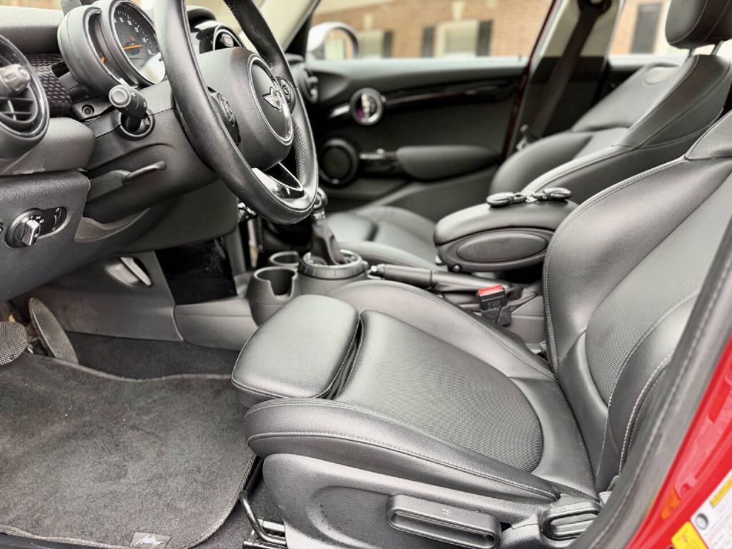 Photo 22 of this MINI COOPER