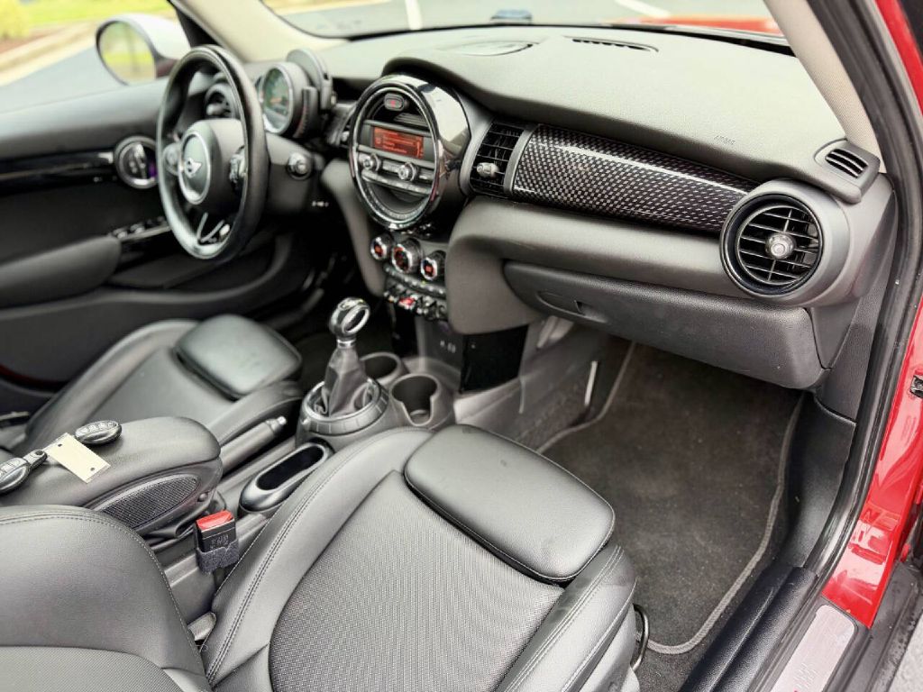 Photo 25 of this MINI COOPER