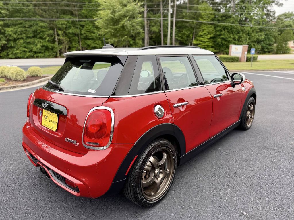 Photo 29 of this MINI COOPER