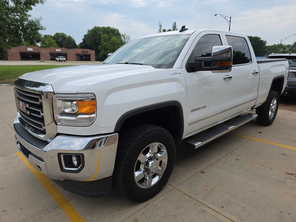 Photo 6 of this GMC SIERRA 2500HD